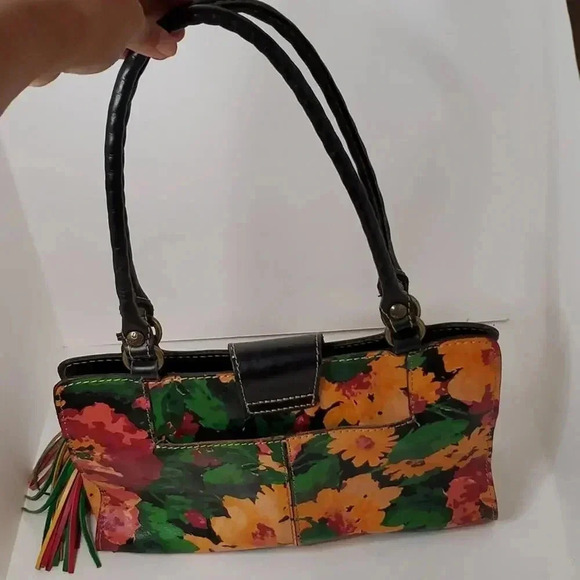 Patricia Nash Rienzo Floral Shoulder Handbag - Picture 4 of 13